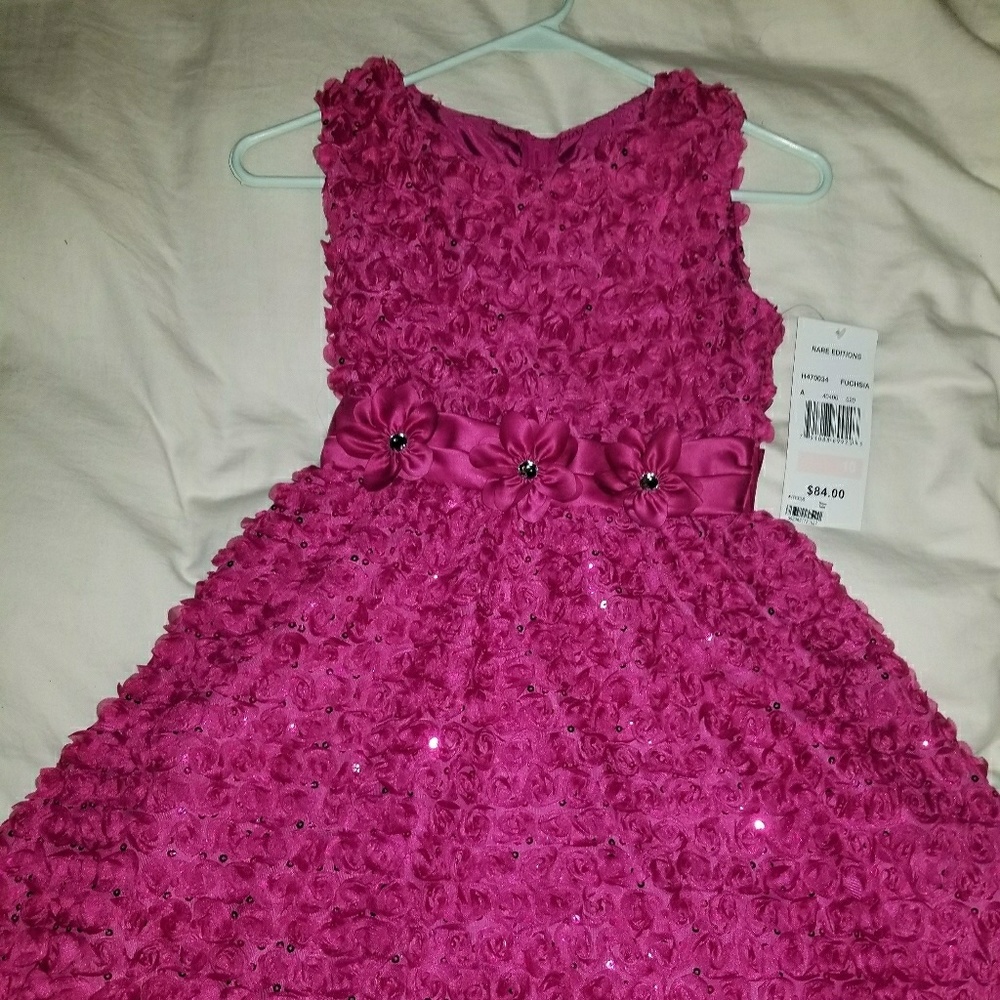 Girl's Formal Floral Fuchsia Dress Never Worn